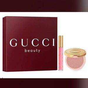Gucci Highlighter and Lip Gloss set